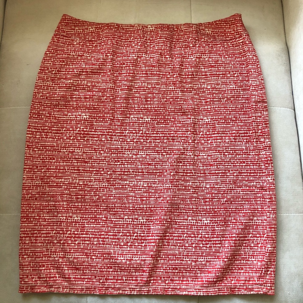 🟡3/$25 Max studio pencil skirt